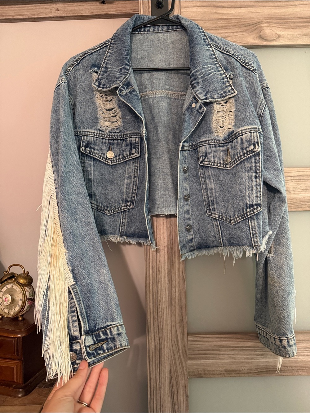 SHEIN Light Blue Distressed Cropped Denim Jacket with Fringe